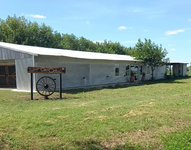 Bodega Cinco Ceibos, en Villaguay, Entre Ríos