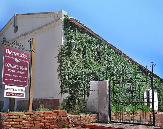 Bodega Domaine Saint Diego, en Lunlunta, Maipú, Mendoza