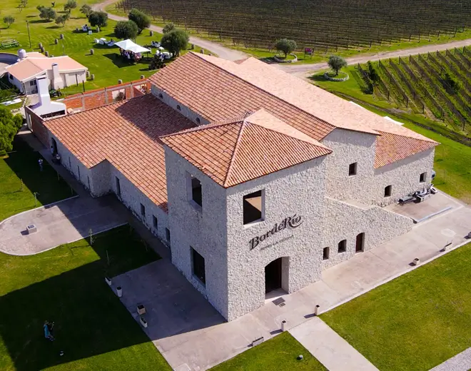 BordeRío Bodega & Viñedos, en Victoria, Entre Ríos